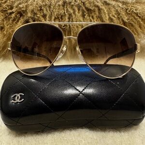 Chanel Aviator Sunglasses with Black Quilted Case